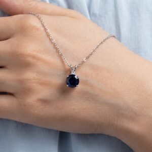Womens Stylish And Elegant Necklace