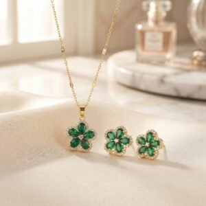 Emerald Zircon Flower Pendant Set